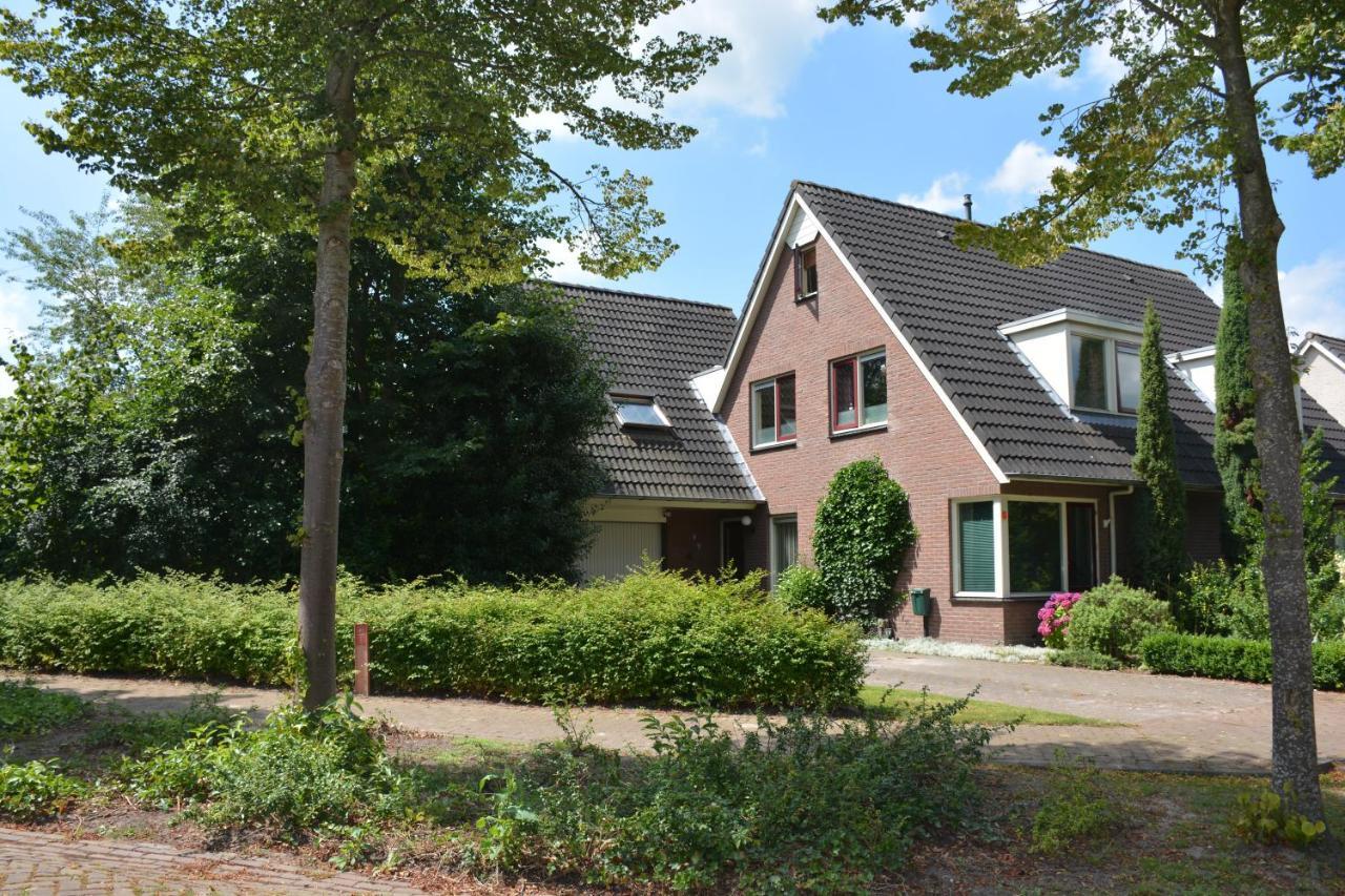 Mango House Homestay Zuidwolde  Екстериор снимка