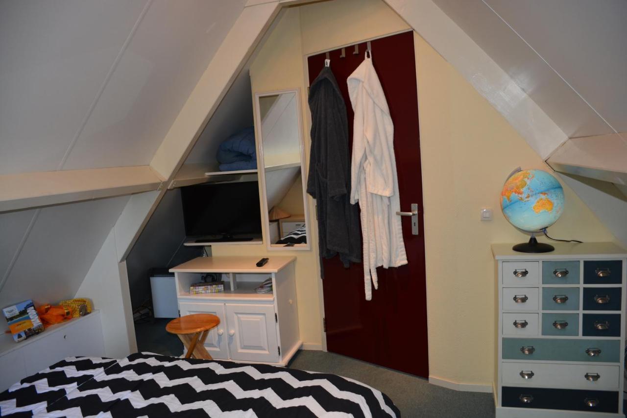 Mango House Homestay Zuidwolde  Екстериор снимка