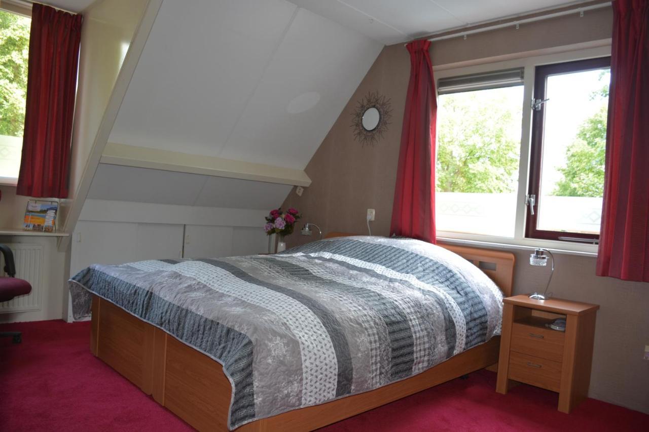 Mango House Homestay Zuidwolde  Екстериор снимка