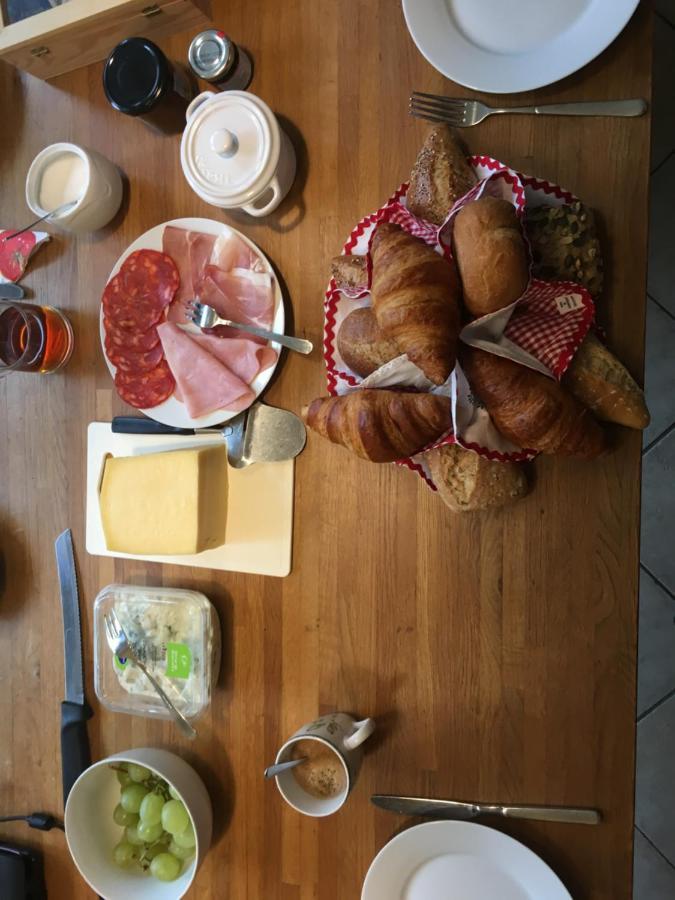 Mango House Homestay Zuidwolde  Екстериор снимка